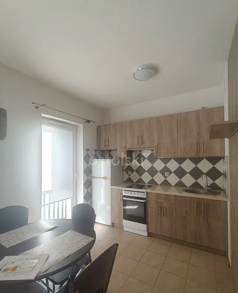 Balkon, komórka lokatorska i miejsce postojowe - zdjęcie 5