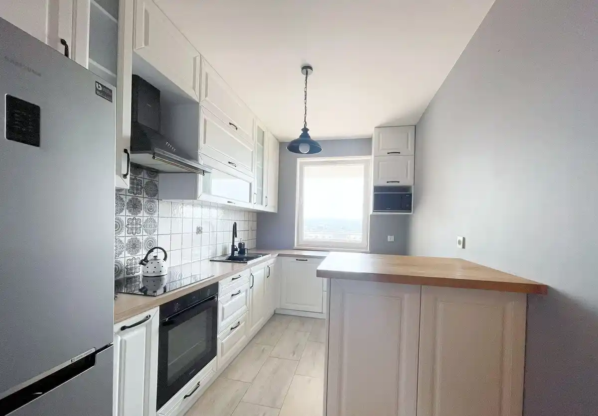 Lwowska, 3 pokoje, garaż, duży balkon, widok na wzgórza - zdjęcie 6