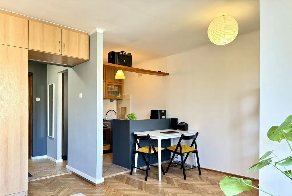 Jasna kawalerka 33m² przy ASP - ul. Harcerska - zdjęcie 2