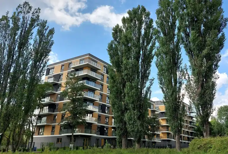Mieszkanie w centrum przy parku z komórką lokatorską - zdjęcie 8