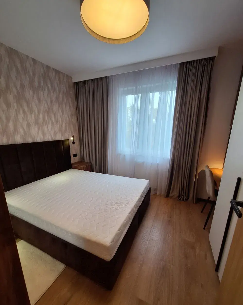 KOMFORTOWY APARTAMENT Z WIDOKIEM NA PARK, KLIMA, MIEJSCE POSTOJOWE - zdjęcie 10
