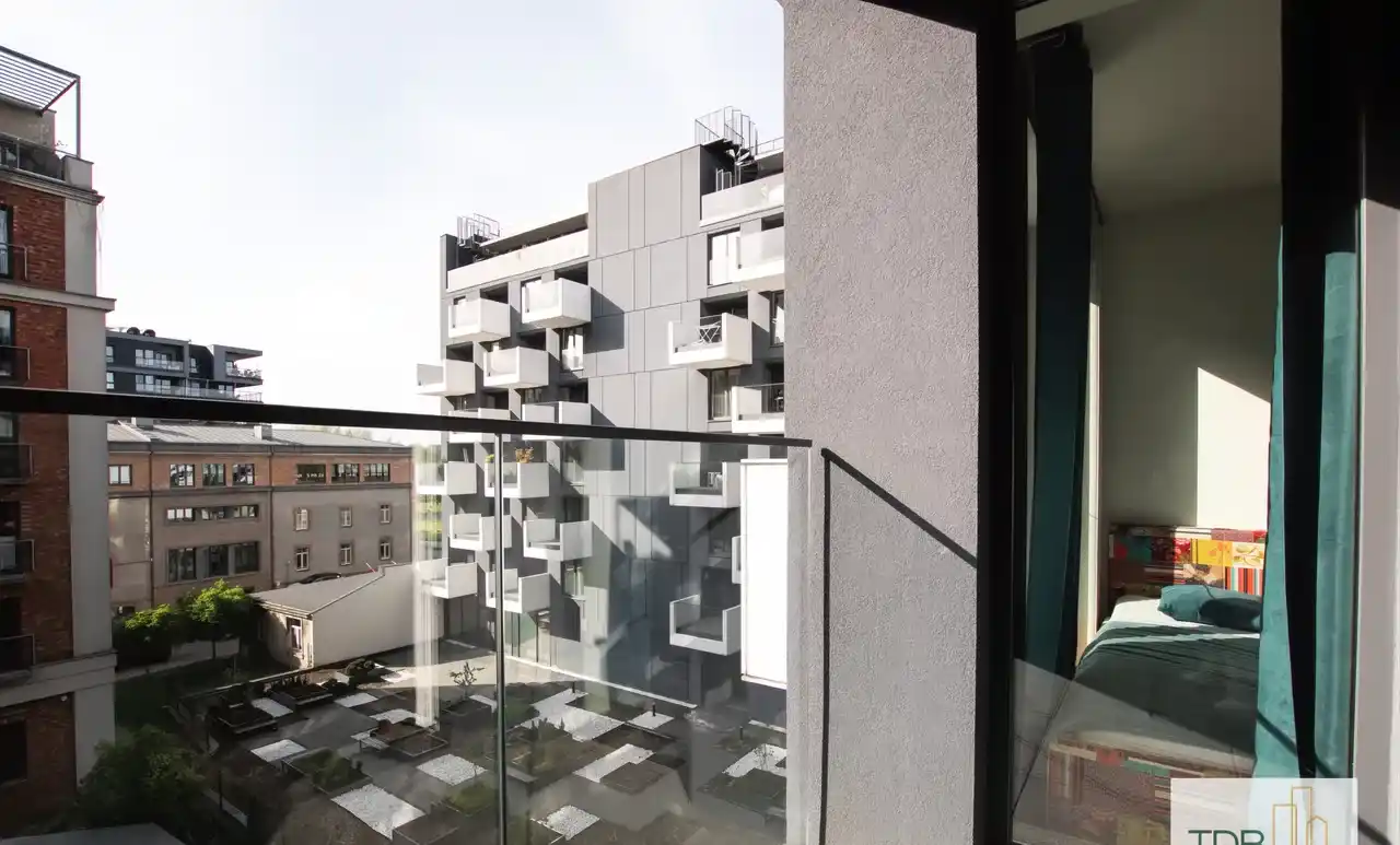 Przestronna kawalerka 40 m2 z loggią – Zabłocie - zdjęcie 8