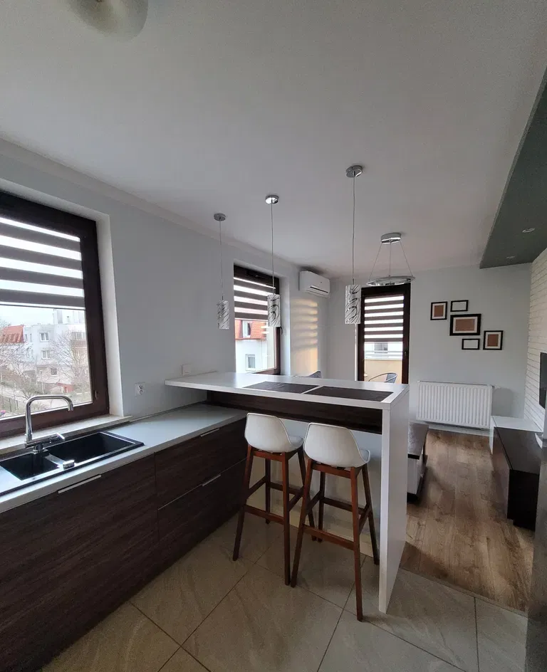Mieszkanie 3 pok| Klima | Miejsce garażowe | Balkon | Trójstronne - zdjęcie 4