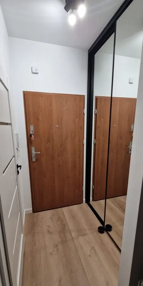 Kawalerka do wynajęcia w centrum Swidnicy - zdjęcie 3