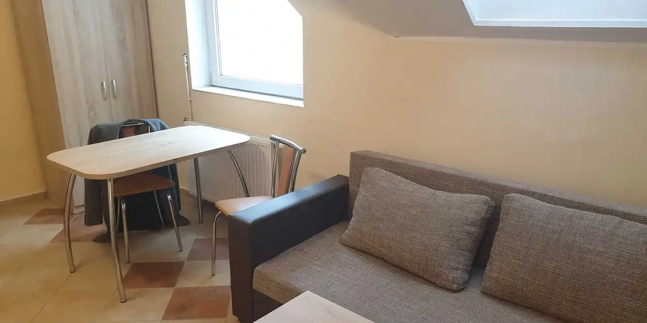 Pokój do wynajęcia w ZYGMUNCIE - zdjęcie 2