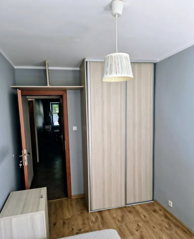 Super pokój w super lokalizacji - zdjęcie 2