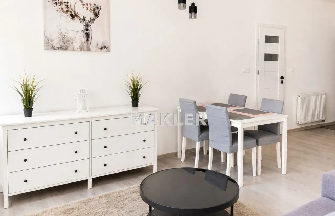 Duża kawalerka w centrum | Nowoczesny budynek | - zdjęcie 3