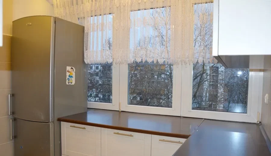 Atrakcyjne 2 pokojowe z balkonem na Os. Piastowskim - zdjęcie 3