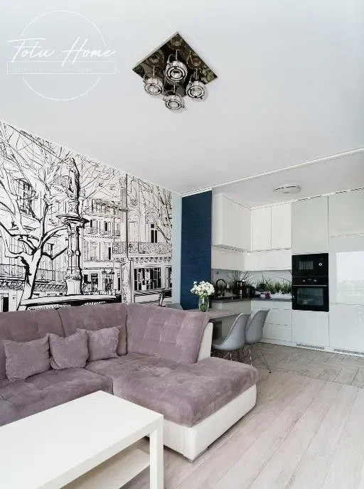 Długoterminowo - 2 pokoje, balkon w Centrum - zdjęcie 2