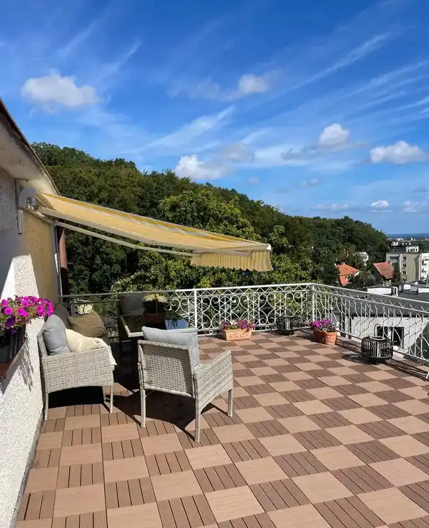Przytulny apartament z widokiem na Zatokę Gdańską
