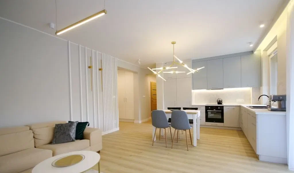 3 Pokoje | Balkon | 1 Piętro | Miejsce Garażowe - zdjęcie 4
