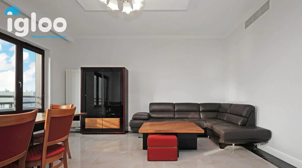 Trzypokojowy apartament z tarasem w Śródmieściu - zdjęcie 2