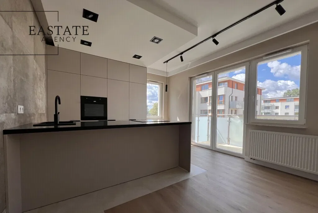 3 pokoje, balkon, garaż, cicha okolica - zdjęcie 3
