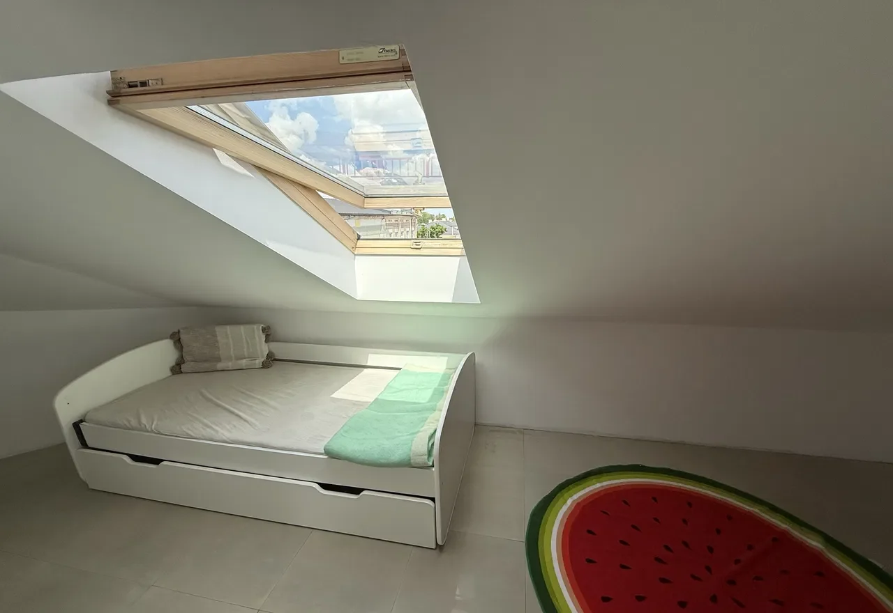Apartament 3 pokoje z dużym tarasem w centrum Tomaszowa Mazowieckiego - zdjęcie 3