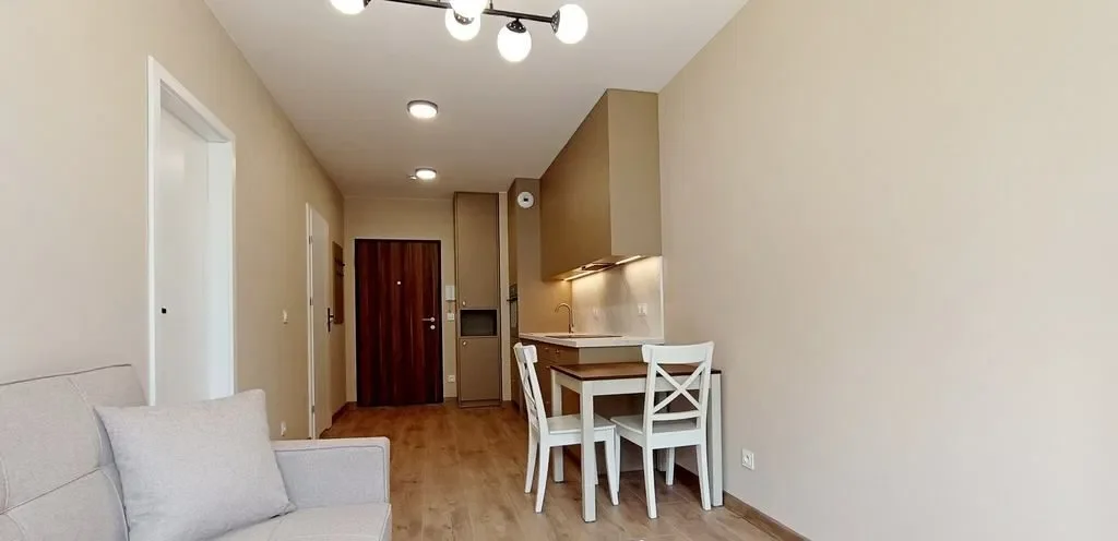 Mieszkanie na Grunwaldzie z balkonem i piwnicą - zdjęcie 3