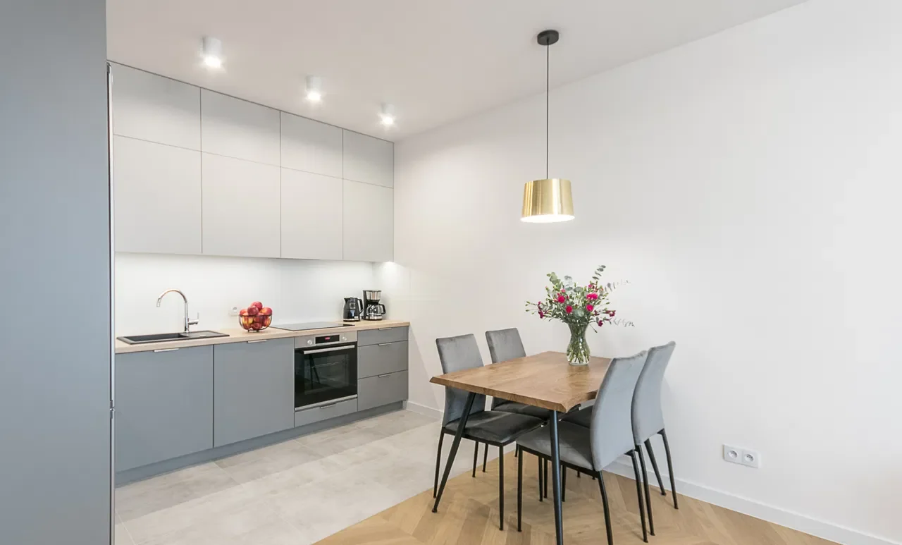 Apartament - dla pary-2 p.-KLIMA-garaż-wkrótce METRO! - zdjęcie 3