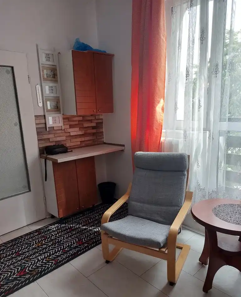 Pokój/CentrumPiaseczna/ Całkowity koszt 1100 - zdjęcie 2