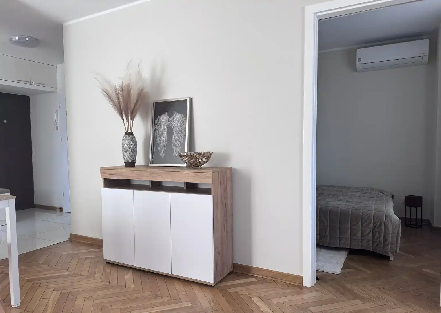 Mieszkanie 35 mkw., 2-pokojowe z balkonem w Śródmieściu - zdjęcie 6