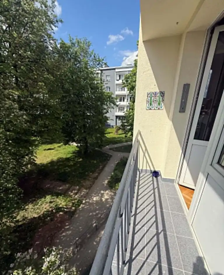 Duża kawalerka 37 m² na wynajem – Łódź/ Doły - zdjęcie 4