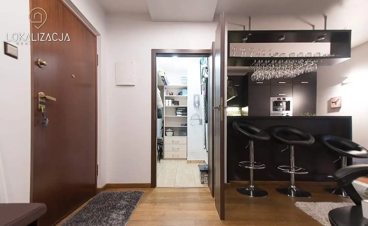 Mieszkanie 50m2 w apartamentowcu Torre Verona - zdjęcie 6