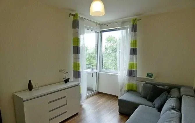 2 pokoje z balkonem blisko parku, Orlińskiego 12, BRAK PROWIZJI