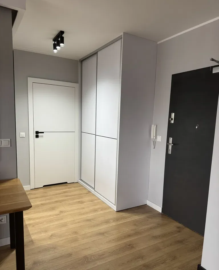 2 pokojowe mieszkanie z balkonem w Poznaniu, na Grunwaldzie - zdjęcie 9