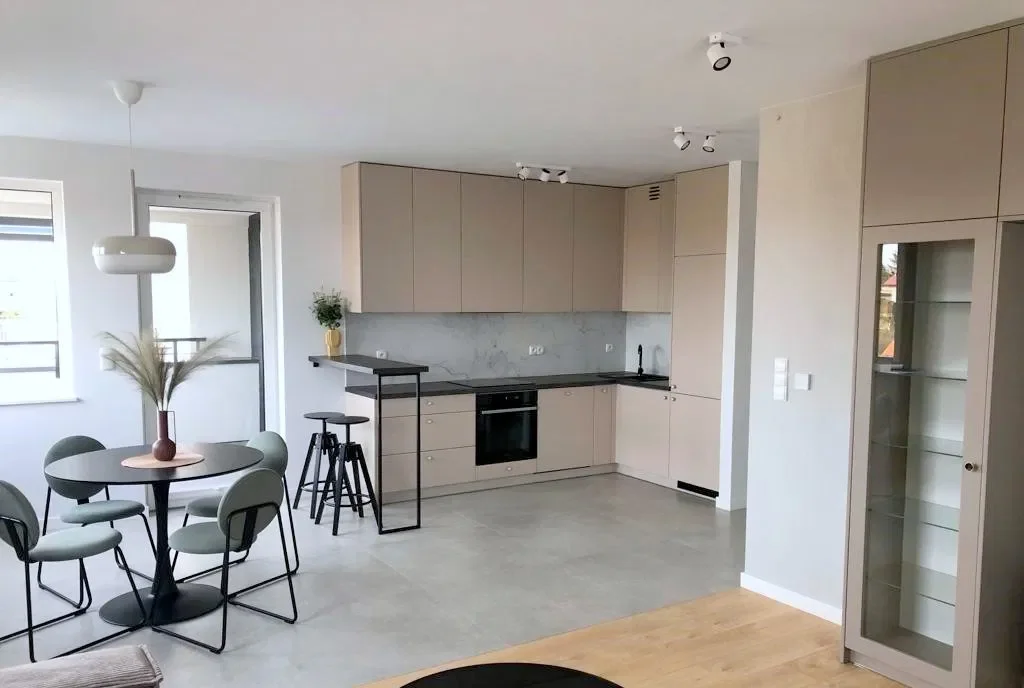 466N_Trzypokojowy apartament os. Bażantowo - zdjęcie 5