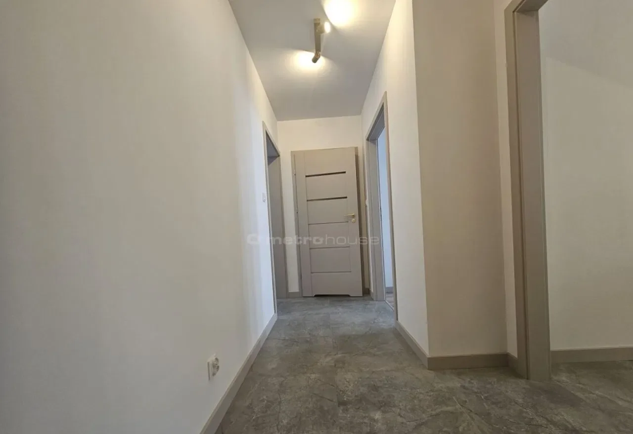 Os.Jar dwa pokoje 47m2, pierwsze piętro z garażem - zdjęcie 6