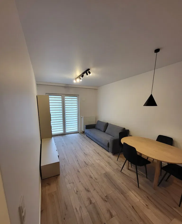 Ciche mieszkanie + garaż - 3900 PLN DO NEGOCJACJI - zdjęcie 3
