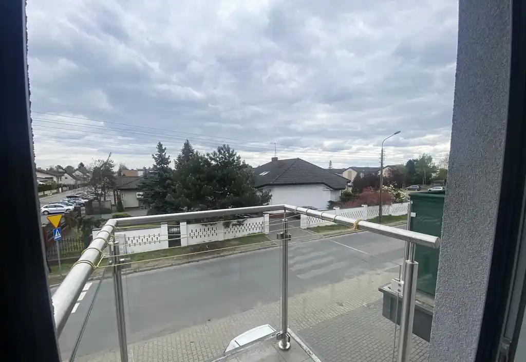 Bezczynszowe mieszkanie z parkingiem - zdjęcie 10