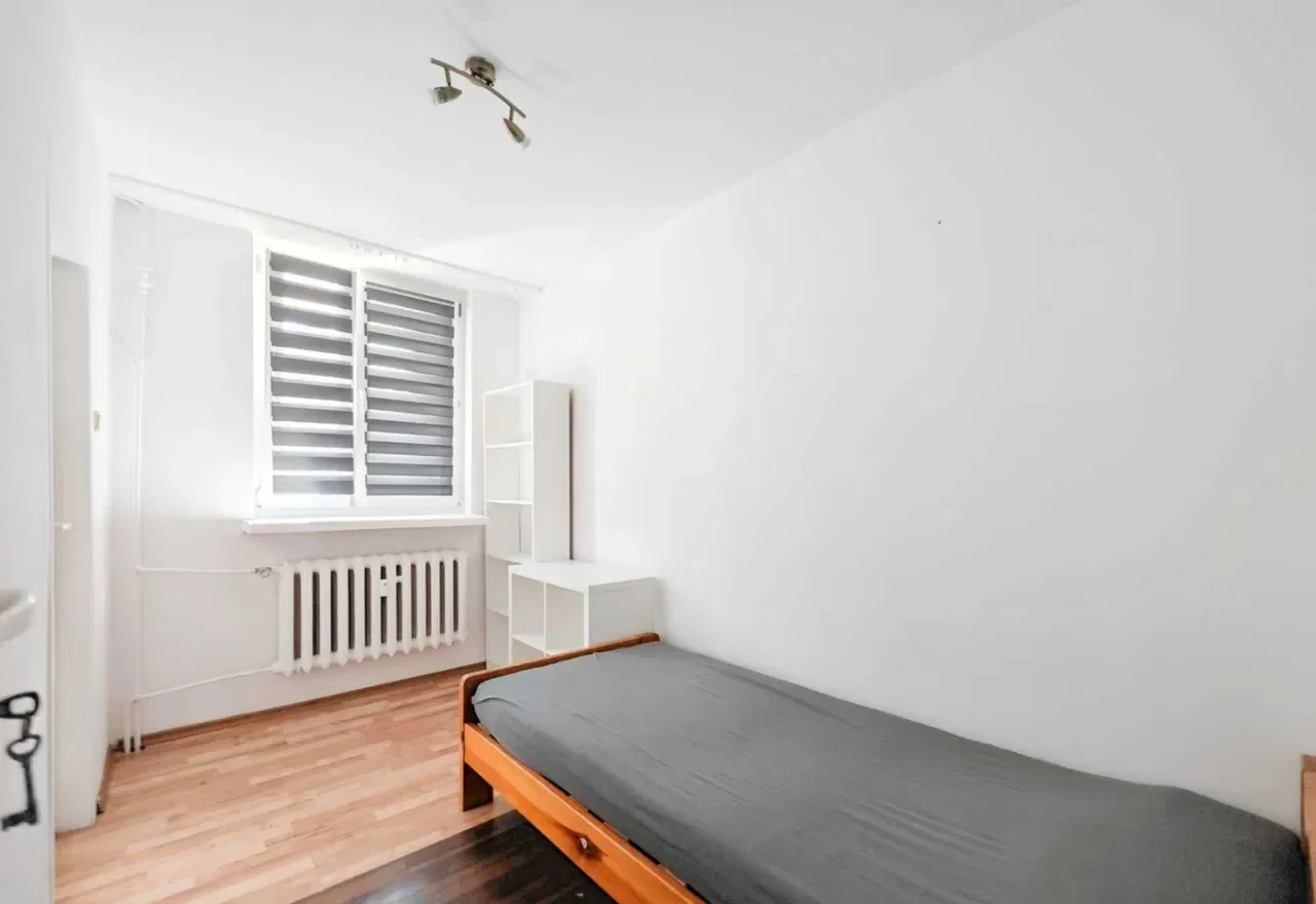 Mieszkanie 3 pokoje blisko uczelni, z windą - zdjęcie 3