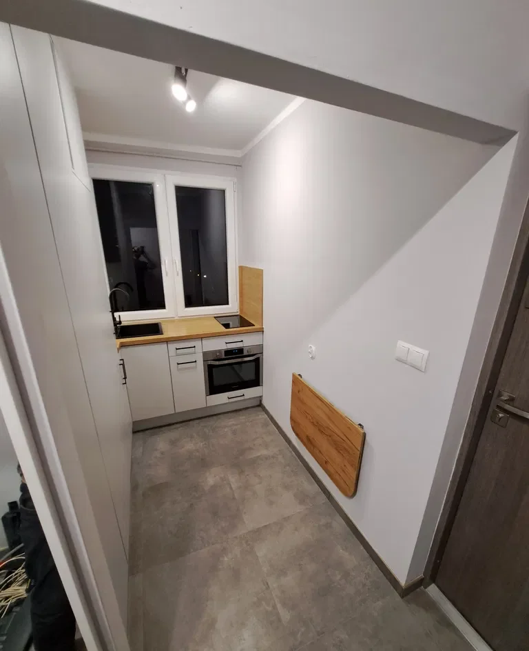 Duży 2 osobowy pokój blisko centrum (10 min od rynku) - zdjęcie 9