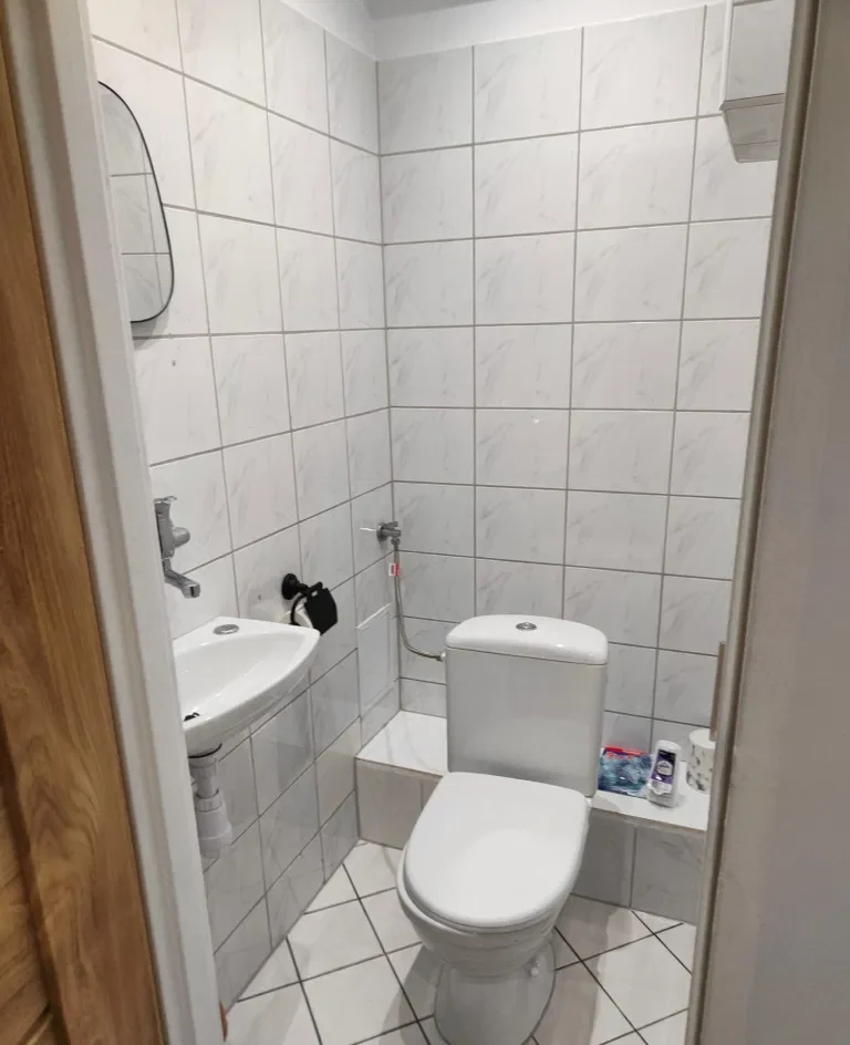 Pokój z panoramicznymi oknami przy Rondzie Radosława od 30.06 - zdjęcie 6