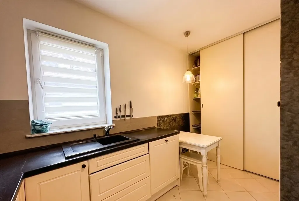 Sympatyczna! 3-pok! 80m2! Balkon + TARAS! Garaż! - zdjęcie 6
