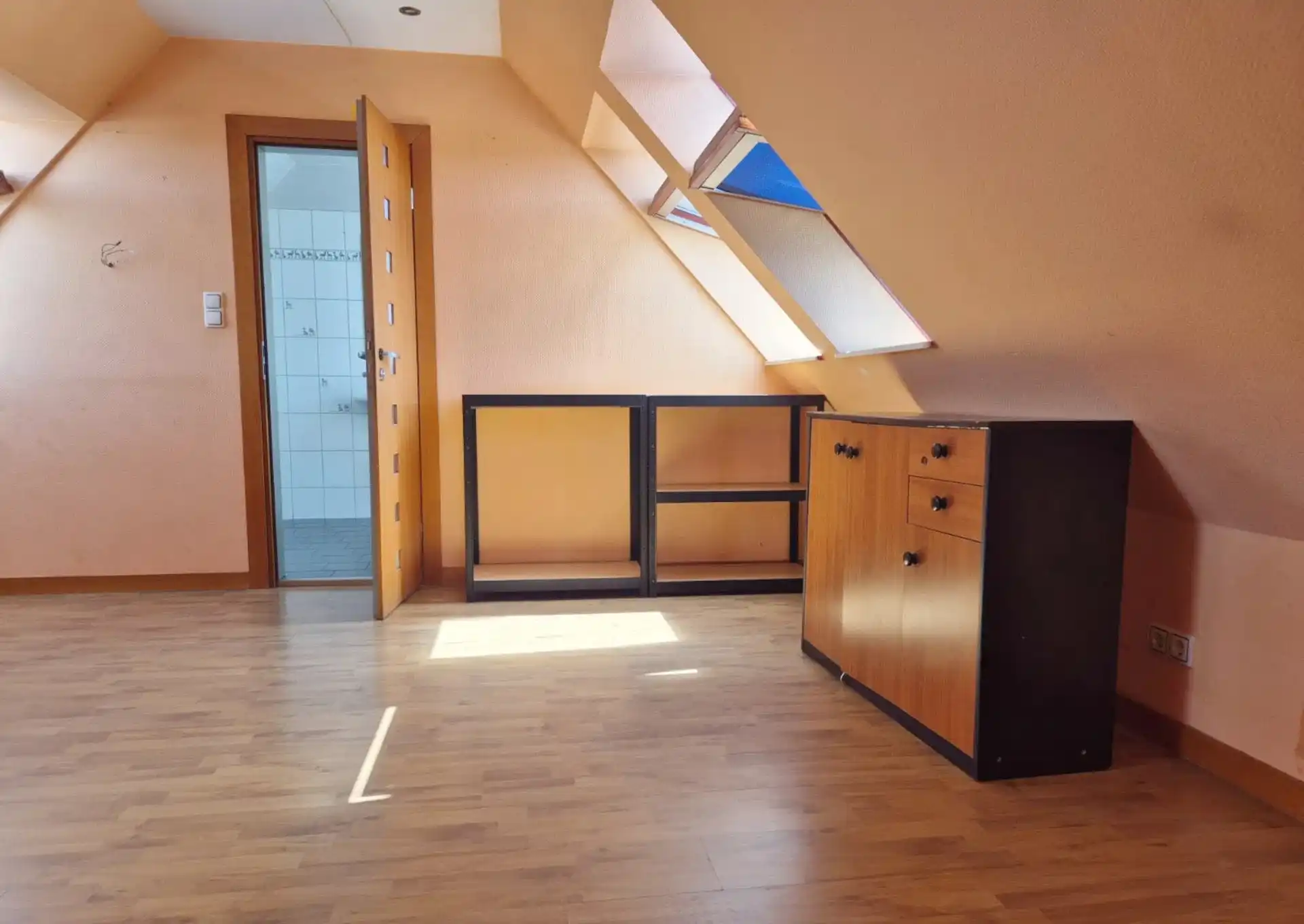 ·  Przestronne 2-poziomowe mieszkanie 111 m² z garażem . - zdjęcie 10