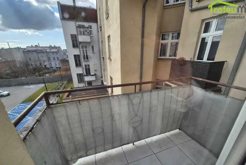Mieszkanie 63 m2 w kamienicy, centrum miasta - zdjęcie 8