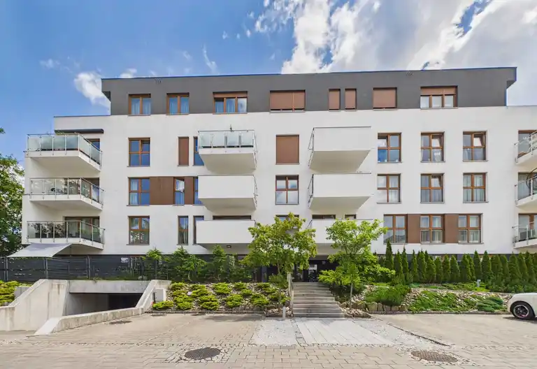 Apartament do wynajęcia Bażantów Park z miejscem parkingowym
