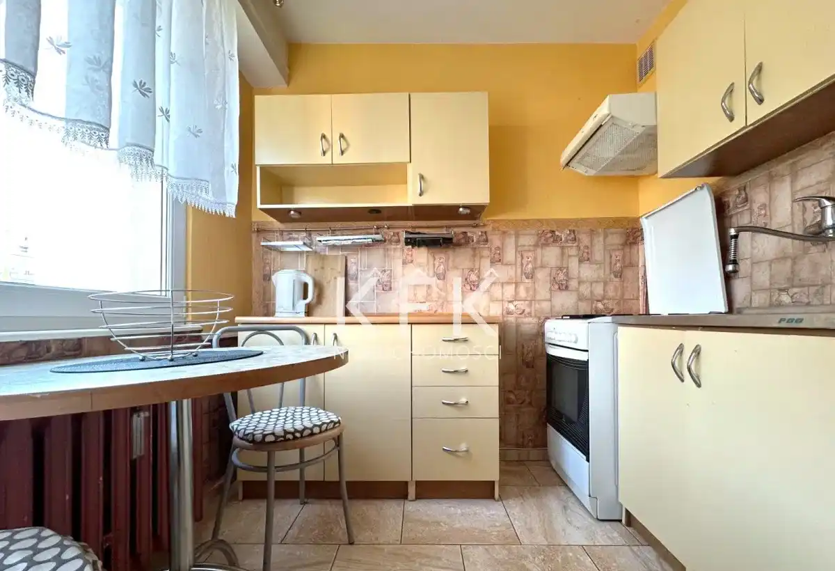 Lipiec Dwa Pokoje w dobrej lokalizacji Balkon Blok - zdjęcie 10