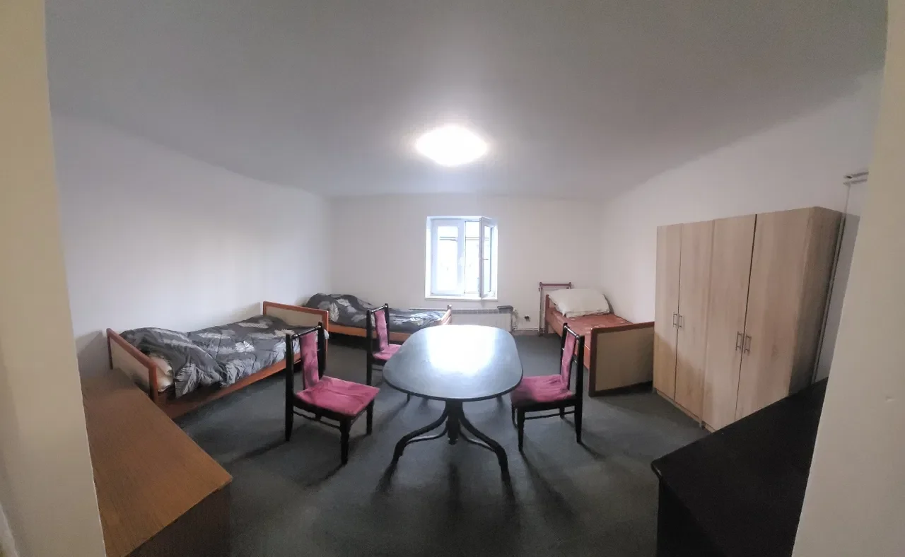 Dwa pokoje +kuchnia dla 5 osób-pracowników -Sokołów Podlaski