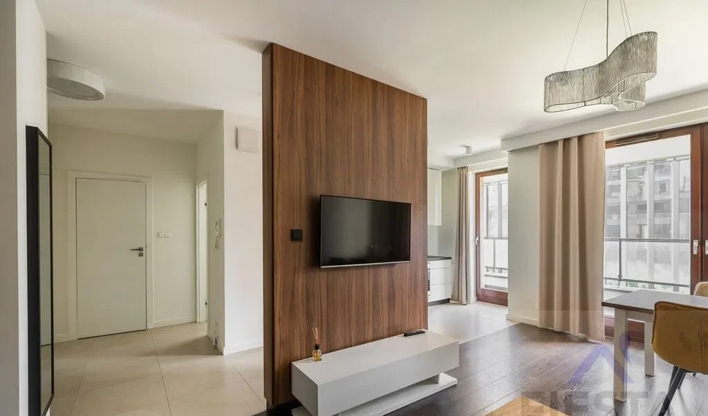 Blisko Metra/ Nowoczesne 2 pokoje+balkon+Parking - zdjęcie 2