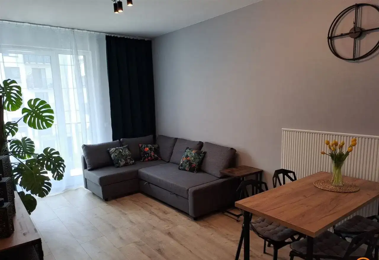 Apartament, 4 pokoje, Senatorska, parking w cenie - zdjęcie 2