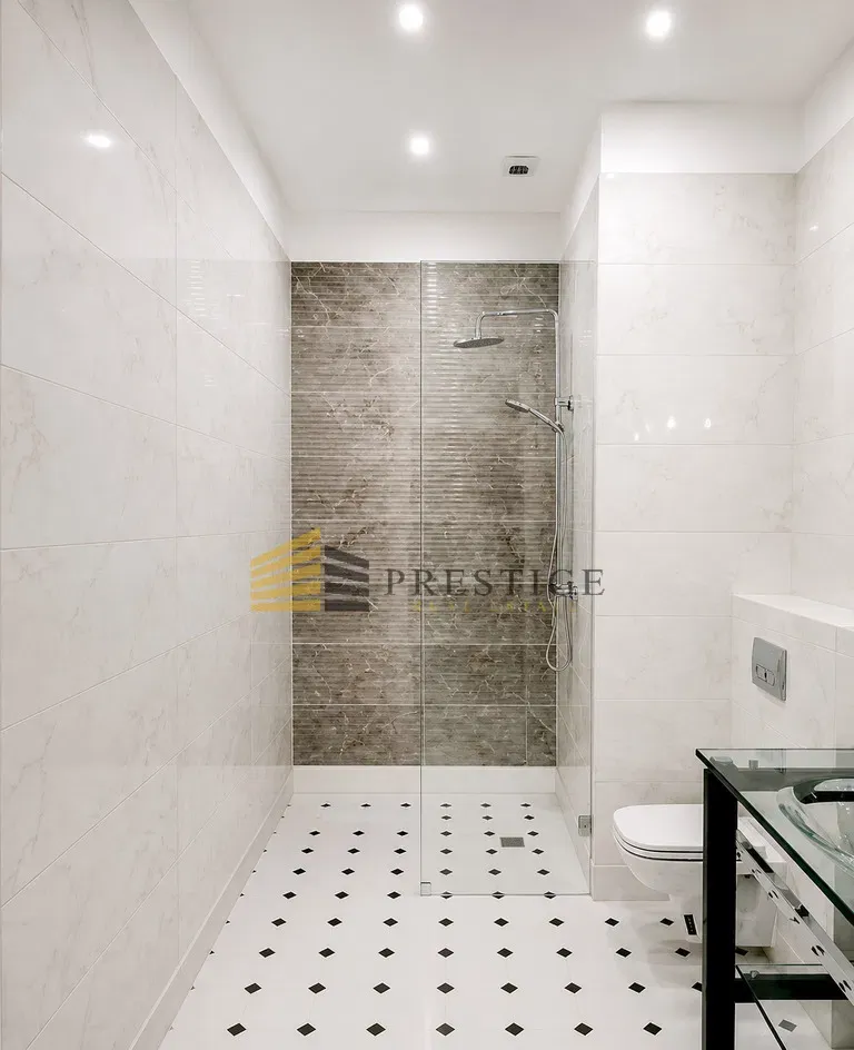 Piękny apartament w przedwojennej kamienicy - zdjęcie 9