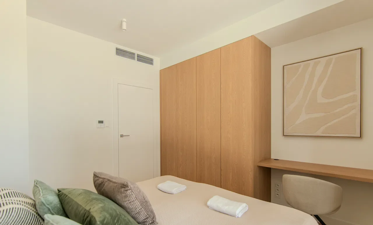 Czteropokojowy apartament na Mokotowie - zdjęcie 8