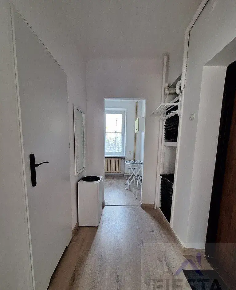 Łódź, ul. Sterlinga, 30m2, kawalerka po remoncie! - zdjęcie 4
