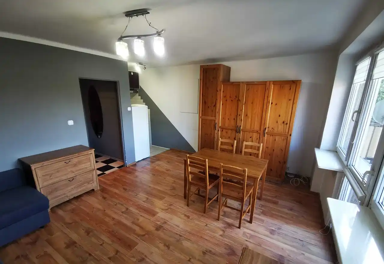 Ładna, przestronna kawalerka w dobrej, spokojnej lokalizacji. Katowice-Piotrowice, ul. Żurawia - zdjęcie 3
