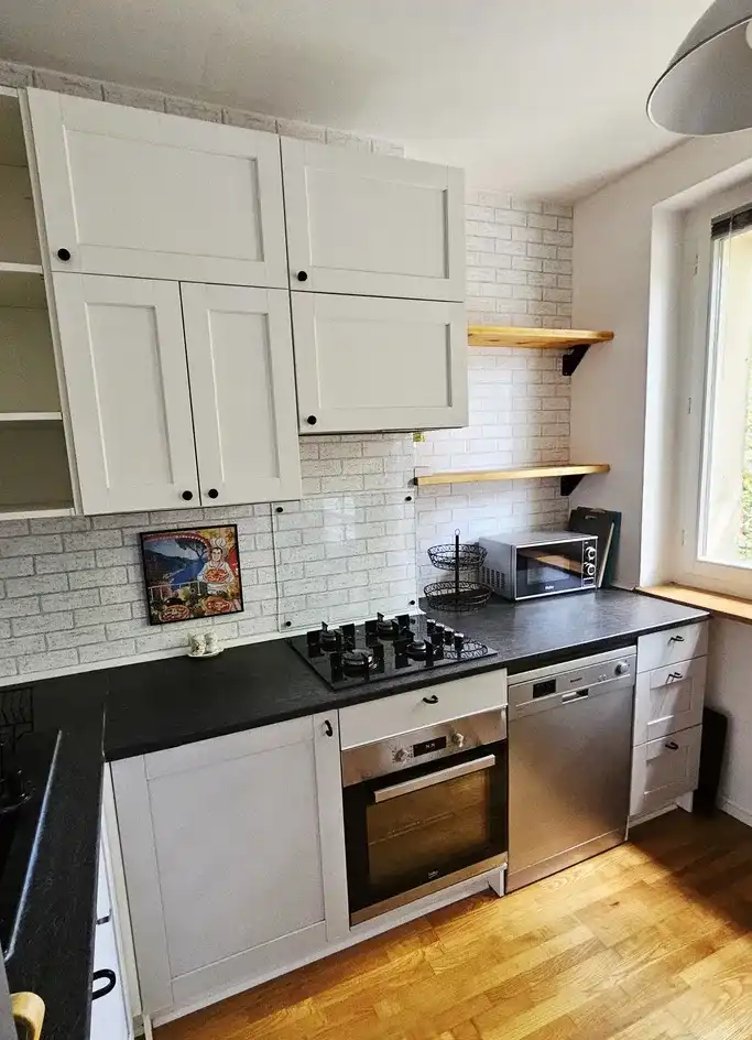 UMEBLOWANE 3-POKOJOWE | 47m2 | ŚWIETNA LOKALIZACJA | BALKON | PIWNICA - zdjęcie 4