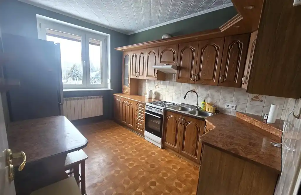 Dom z garażem w Dąbrowie - zdjęcie 6