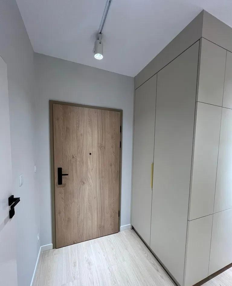 Mieszkanie 39 m² z balkonem i windą w Katowicach - zdjęcie 4