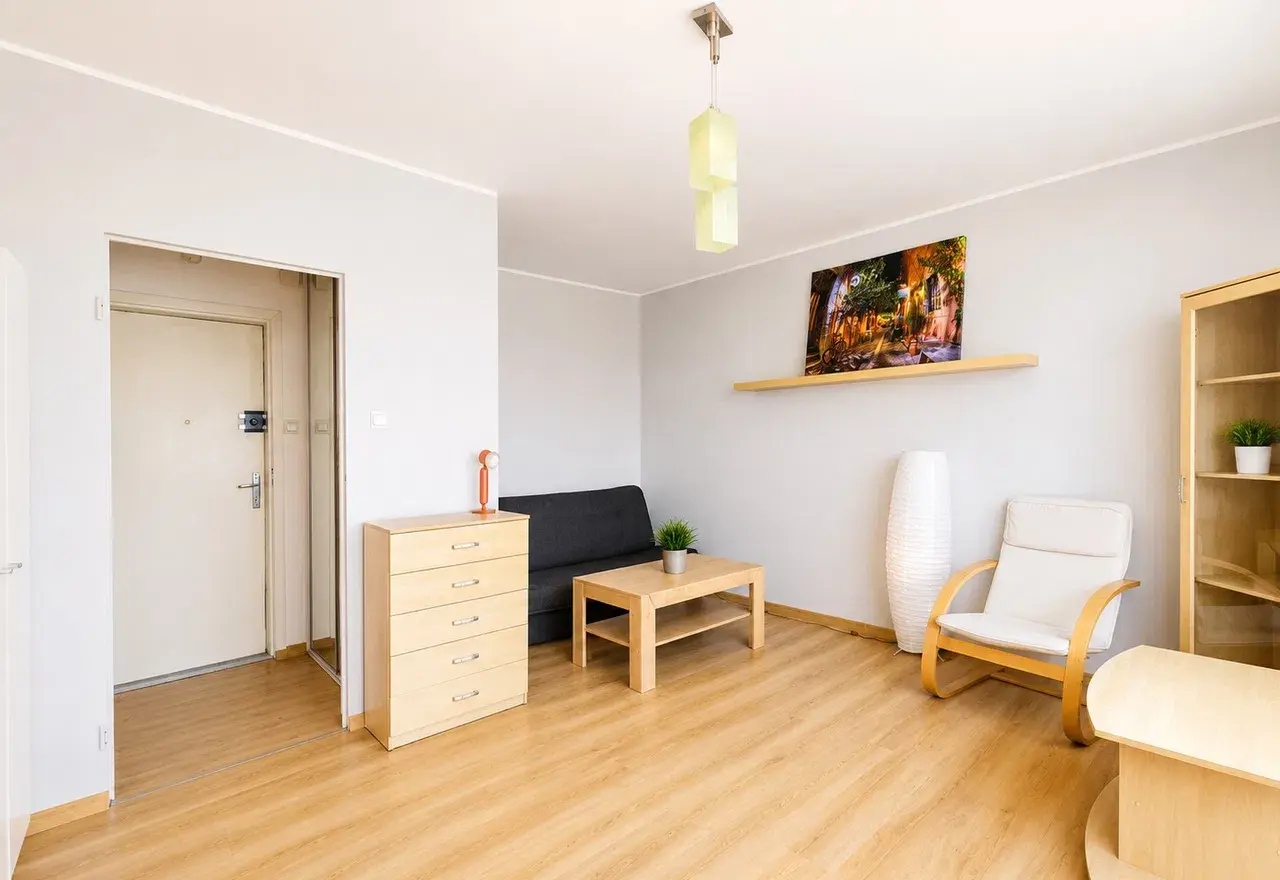 Słoneczna kawalerka 32 m² | os. Sobieskiego | gotowa do zamieszkania - zdjęcie 2
