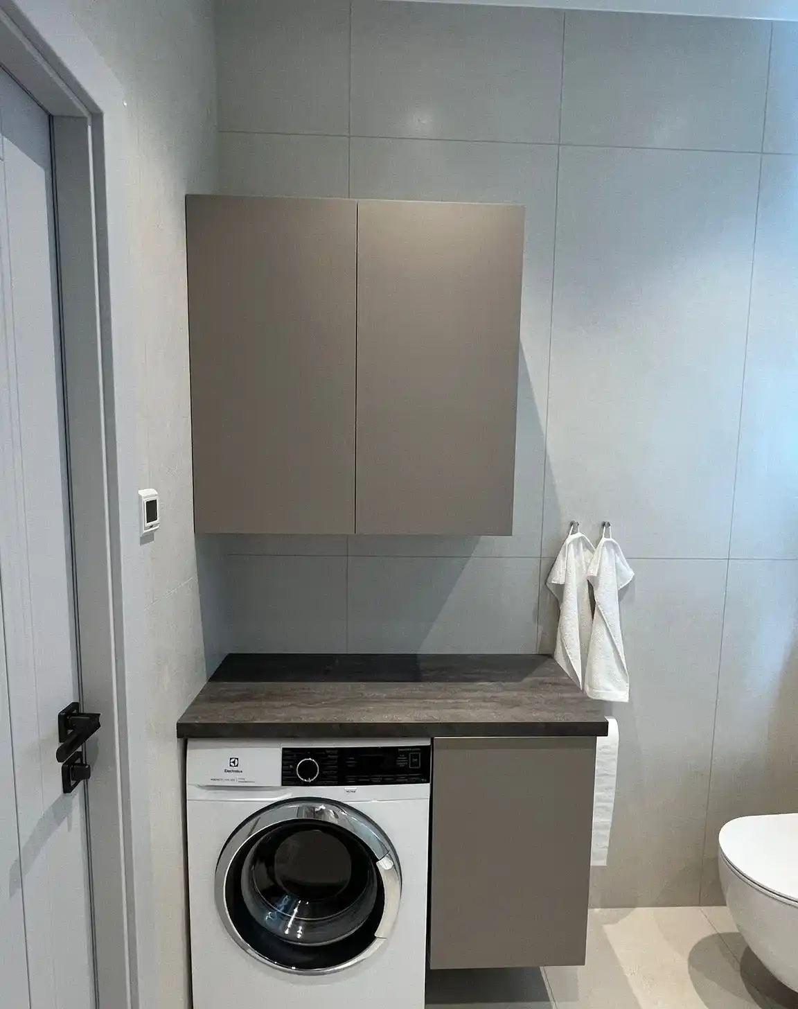 WYnajmę apartament 40 m2 na Pl.Grunwaldzkim po generalnym remoncie! - zdjęcie 6